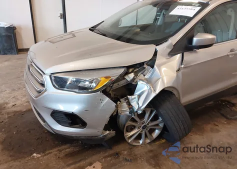 2017 Ford Escape Se from USA, damaged, VIN 1FMCU9GD1HUB22624